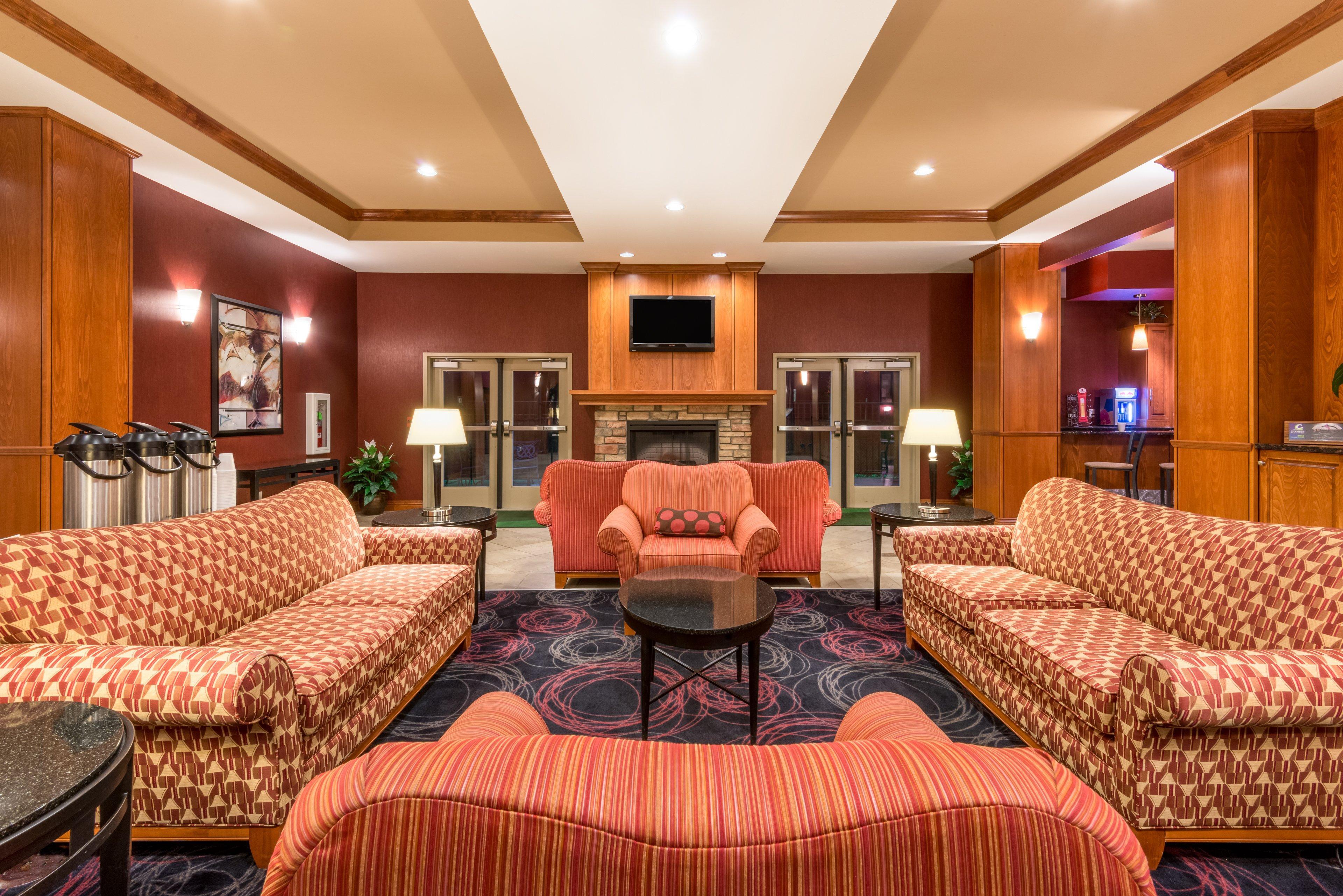 Holiday Inn Hotel & Suites Grand Junction-Airport By Ihg Buitenkant foto