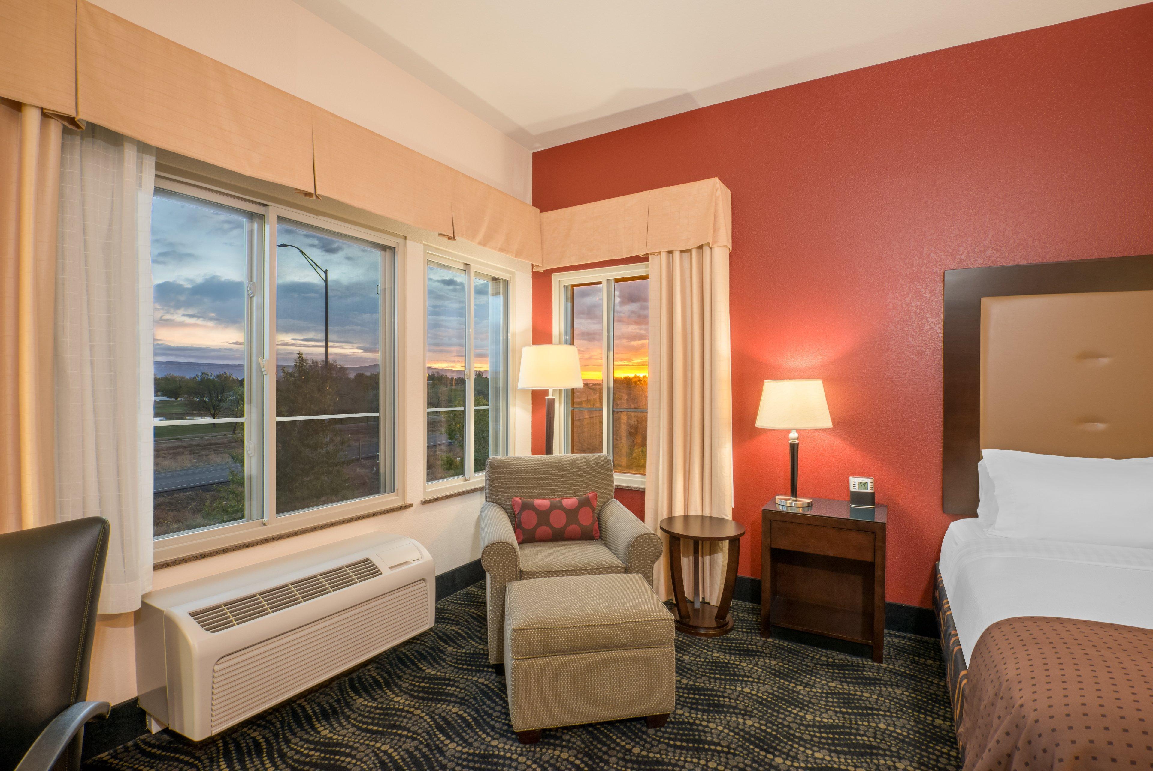 Holiday Inn Hotel & Suites Grand Junction-Airport By Ihg Buitenkant foto