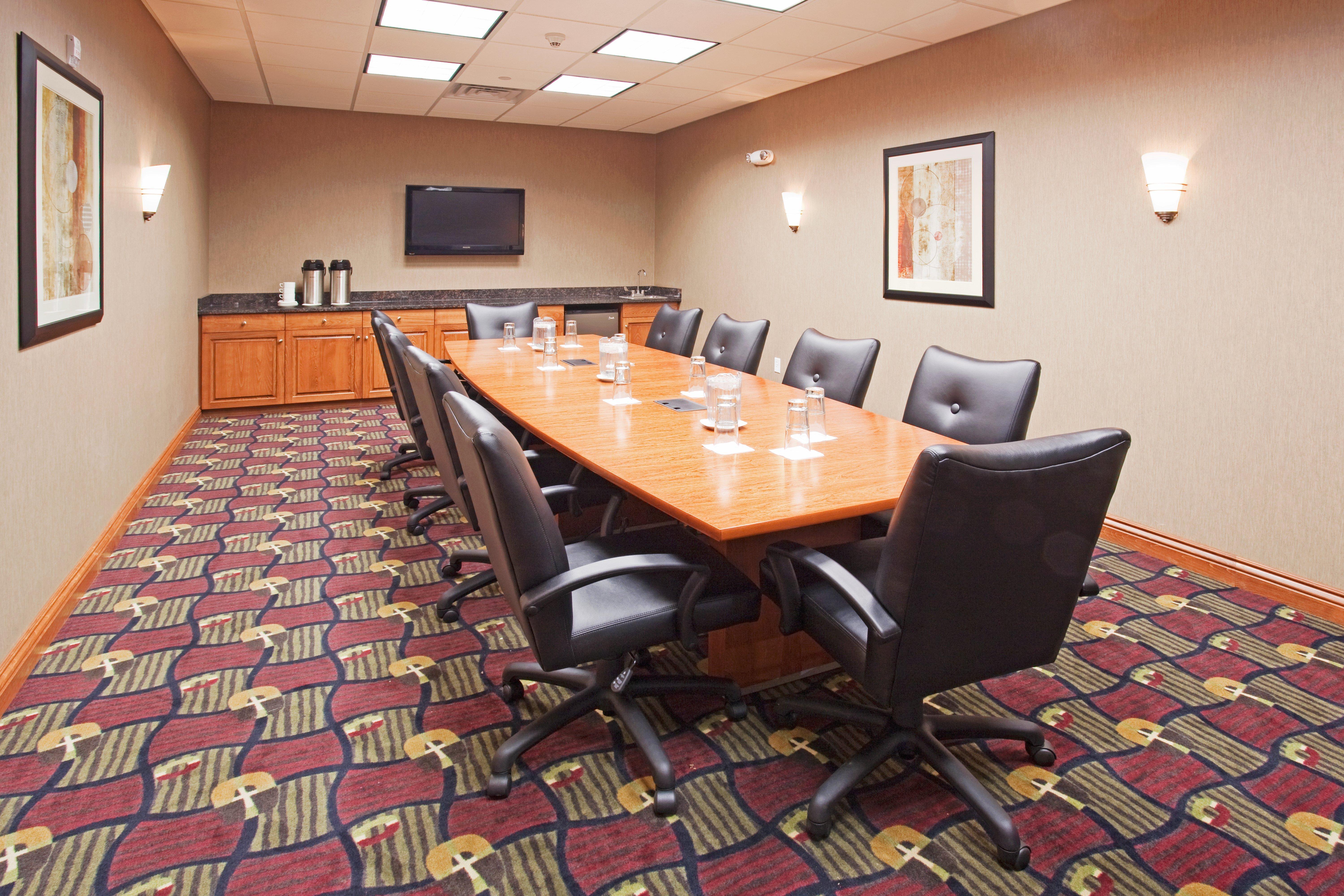 Holiday Inn Hotel & Suites Grand Junction-Airport By Ihg Buitenkant foto