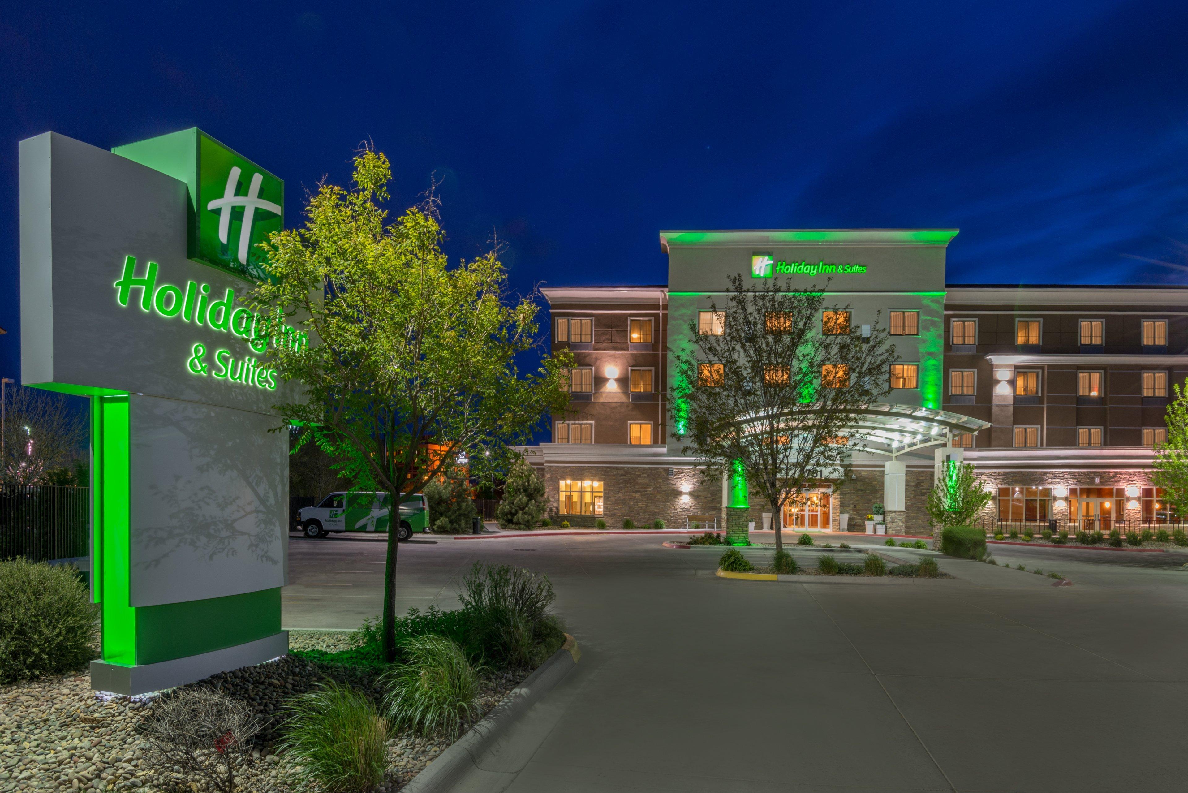 Holiday Inn Hotel & Suites Grand Junction-Airport By Ihg Buitenkant foto